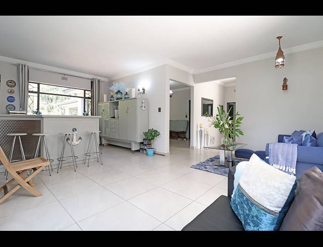 4 BEDROOM FREEHOLD FOR SALE IN SYDENHAM